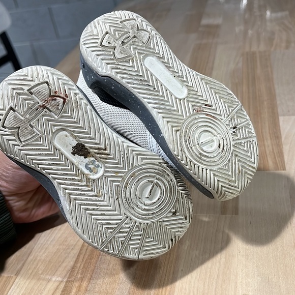 Steven Curry under‎ armor toddler sneakers size 5 - Picture 7 of 8